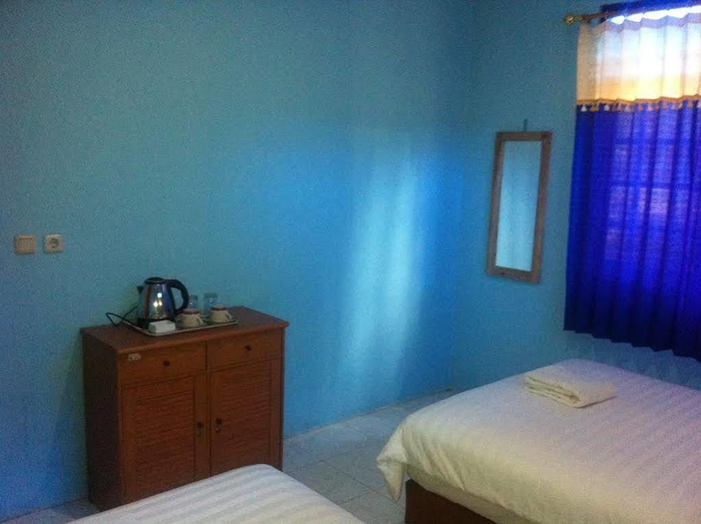 The New Orlinds Guest House Wonosari 외부 사진